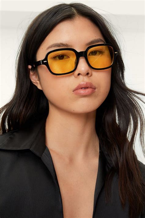 chanel yellow tinted sunglasses